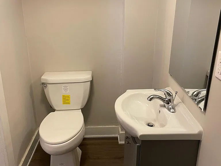 1845 Crescent Ave — Photo 7