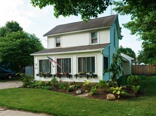 628 E Walnut St, Hastings, MI 49058