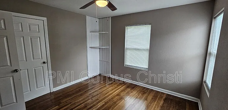 638 Sharon Dr — Photo 10
