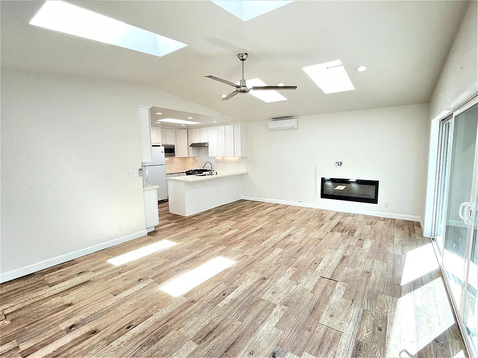 1st image of 631 Skyline Dr #A