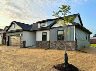 2225 Otteson Dr, Stoughton, WI 53589