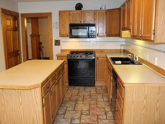 2nd image of 7075 Kenowa Ave SW