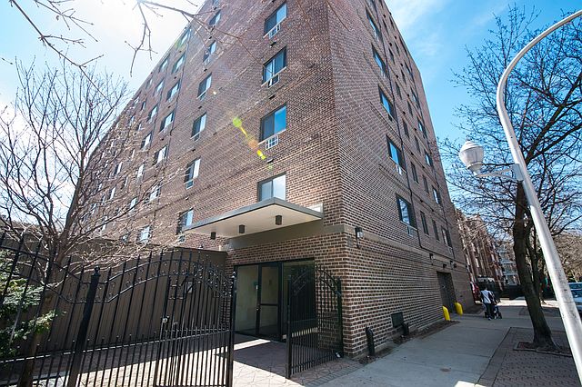 1st image of 607 W Wrightwood Ave APT 508