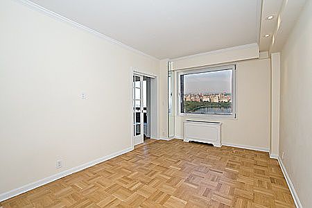 5th image of 1239 Madison Ave #38E