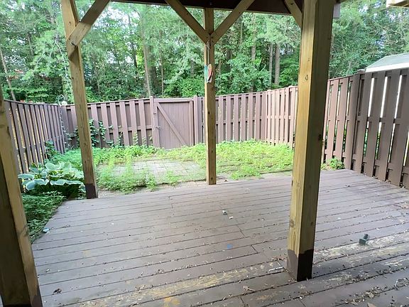 3rd image of 3959 Blysdale Ln #1