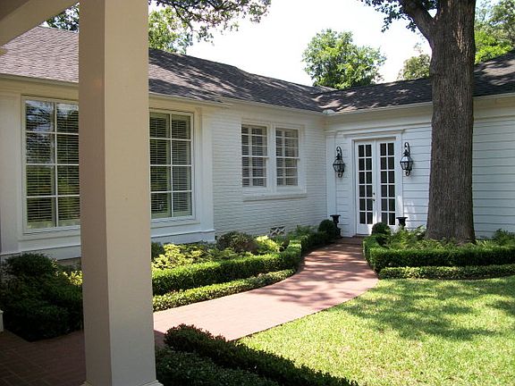 5th image of 1000 Highland Dr