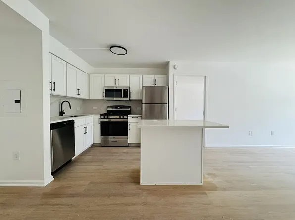 218 Myrtle Ave, Brooklyn, NY