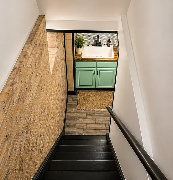 E 11th Ave — Photo 6
