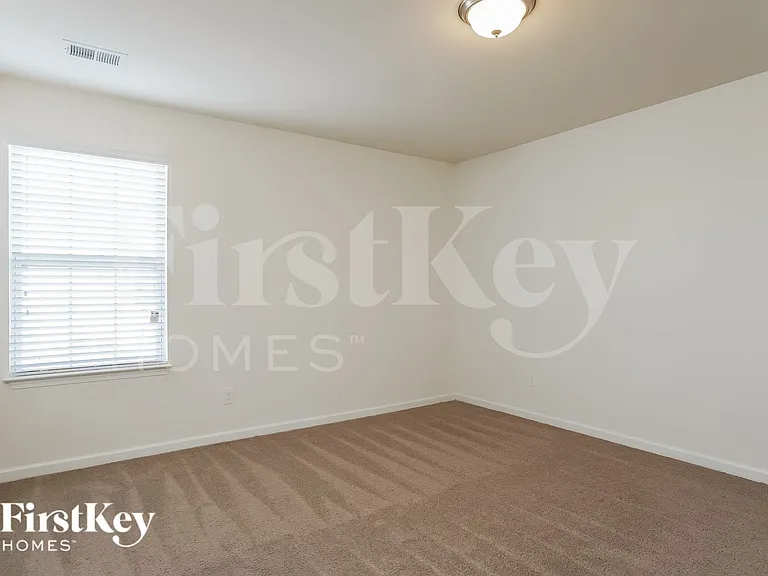 1400 Glenwater Dr — Photo 11