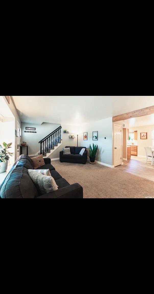 2 bed, 2.5 bath, 1800 sqft, $1,799 — Photo 2