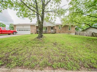 101 Steeplechase Rd, Rolla, MO 65401
