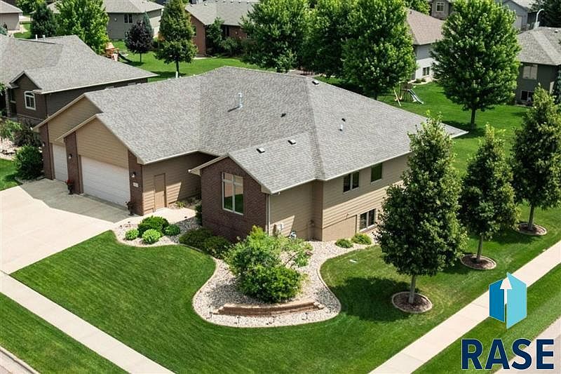 1st image of 4312 S Mesquite Ave