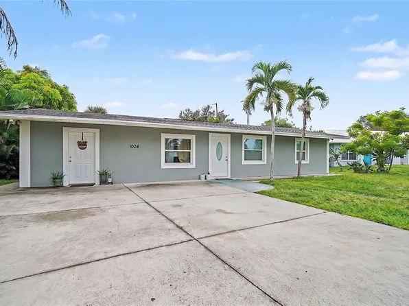 1024 S ALHAMBRA CIRCLE, NAPLES, FL 34103