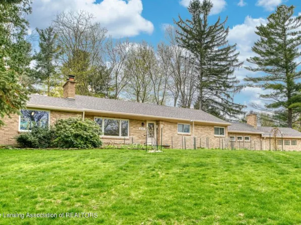 4747 Nakoma Dr, Okemos, MI 48864