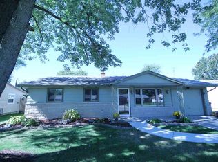 1716 Dundee Dr, New Haven, IN 46774