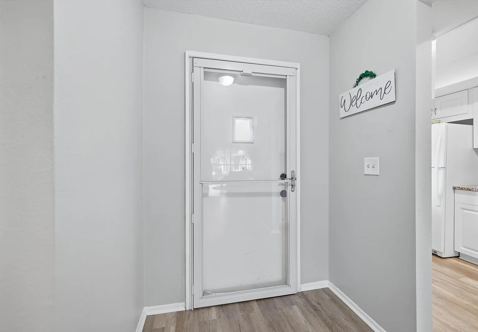 2 bed, 1064 sqft, $3,500 — Photo 3