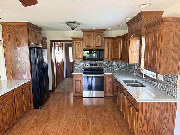 3rd image of 1257 Carrington Way