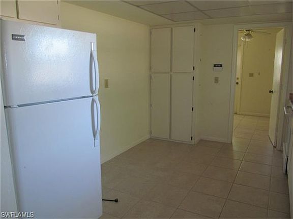 5th image of 111 Doveside Ln