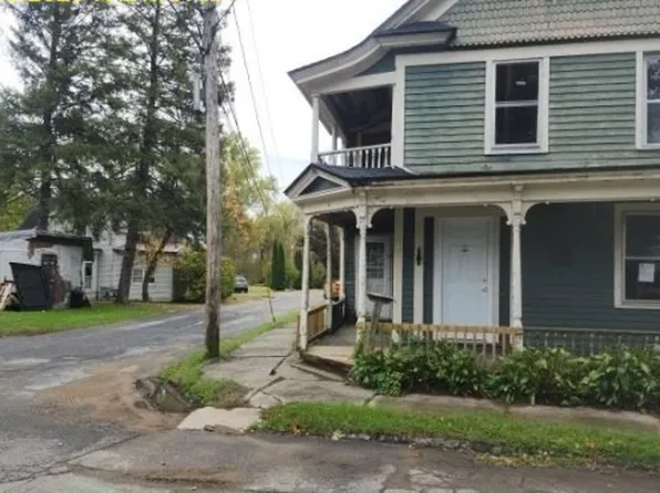 1 Old Fort St, Fort Edward, NY 12828