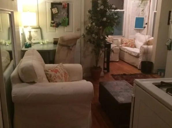 1839 N Kedzie Ave APT 1R, Chicago, IL 60647