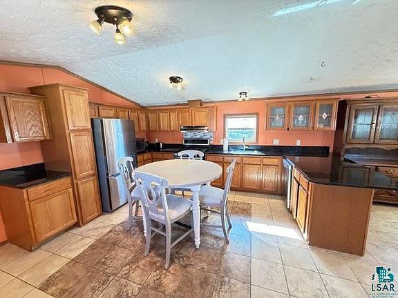 4th image of 26 Kalmia Dr