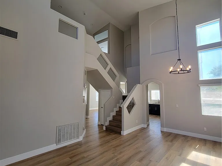 1476 Morning Crescent St — Photo 4