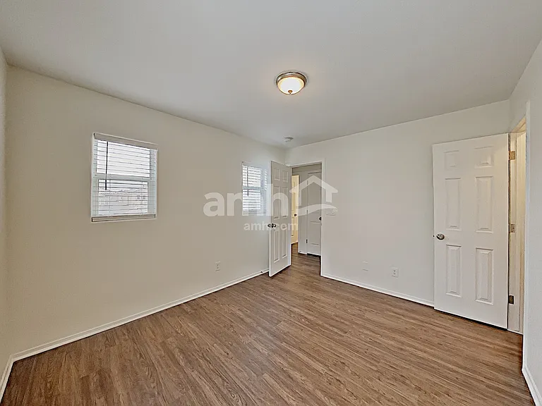 8834 Salvestrin Point Ave — Photo 18