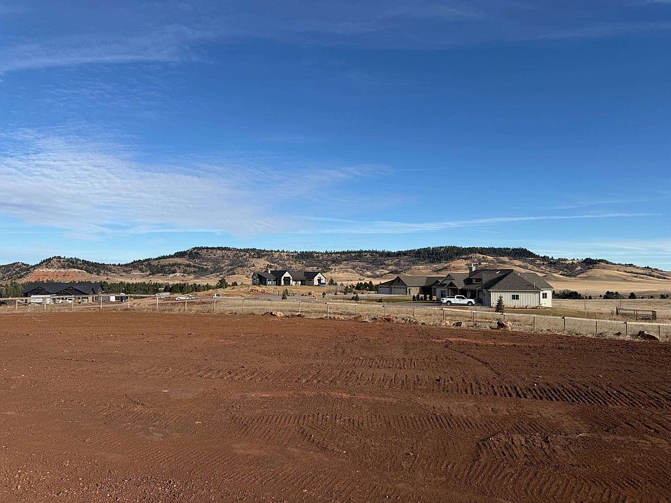 2nd image of 2818 SW Eetclover Cir