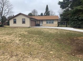W6146 Colonial Dr, Appleton, WI 54914
