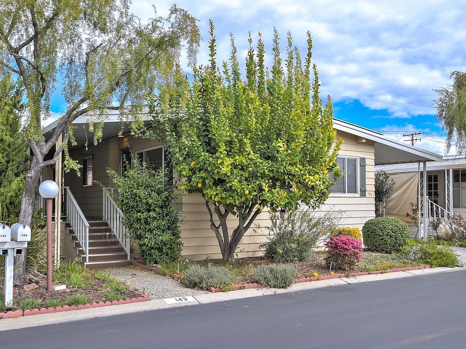 1st image of 143 Quail Hollow Dr #143