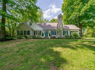 1807 Utica Pike, Jeffersonville, IN 47130