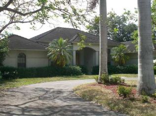 9900 SW 60th Ct, Pinecrest, FL 33156