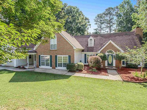 3rd image of 1319 Yarborough Dr