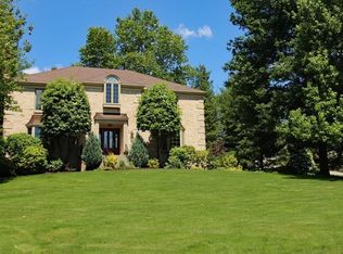 169 Pleasantview Dr, Mcmurray, PA