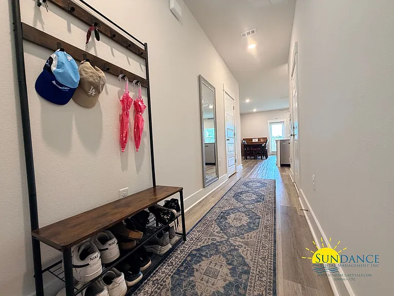 4217 Pendragon Cir — Photo 2
