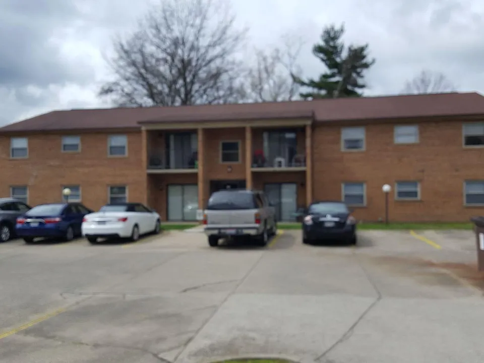 6485 Cheviot Rd #8