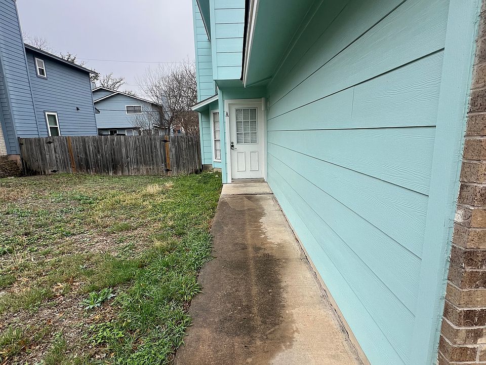 Private front entrance concrete walkway.