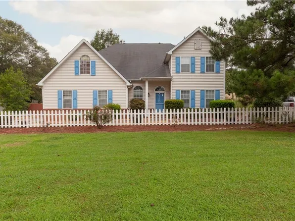 308 Calgary Dr, Peachtree City, GA 30269