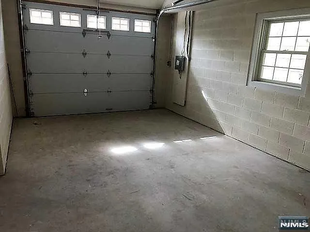 426 Jersey St — Photo 6