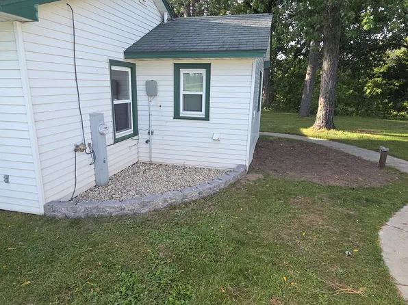 2706 Hwy 13, Adams, WI 53910