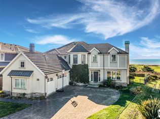 105 Spyglass Ln, Half Moon Bay, CA 94019