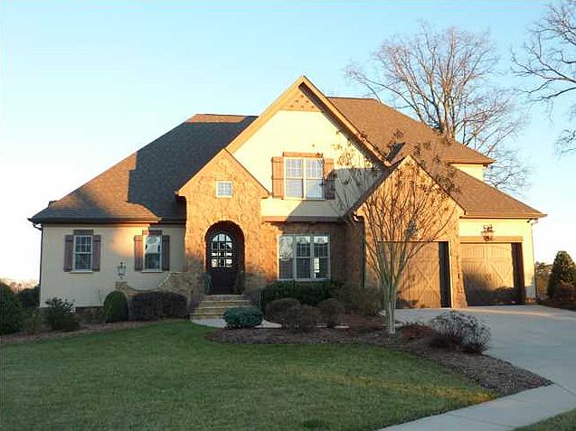 1st image of 524 Hill Pointe Ln