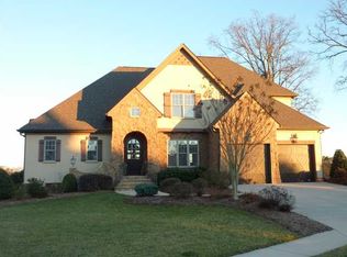 524 Hill Pointe Ln, Chattanooga, TN 37405