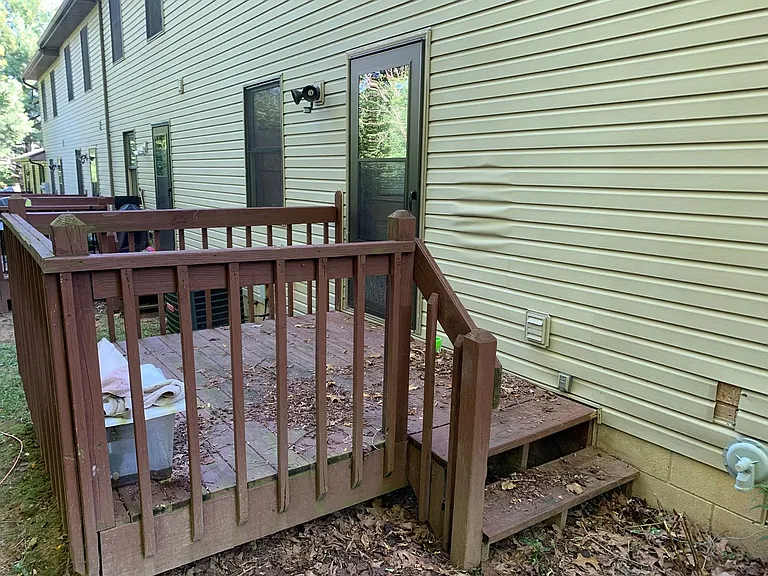 1383 West Allen Street — Photo 24