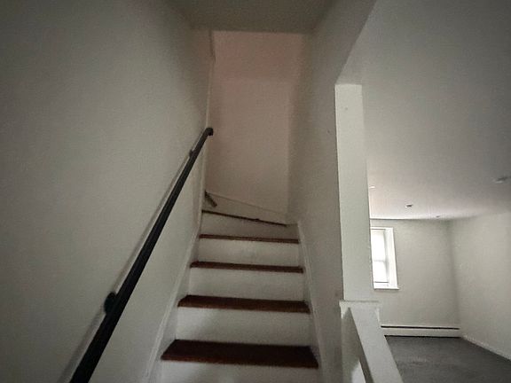 5th image of 813 New Rd