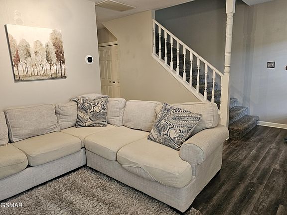 5th image of 524 Allensville Rd APT 10