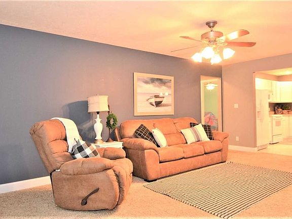 2nd image of 11342 Kestrel Ct