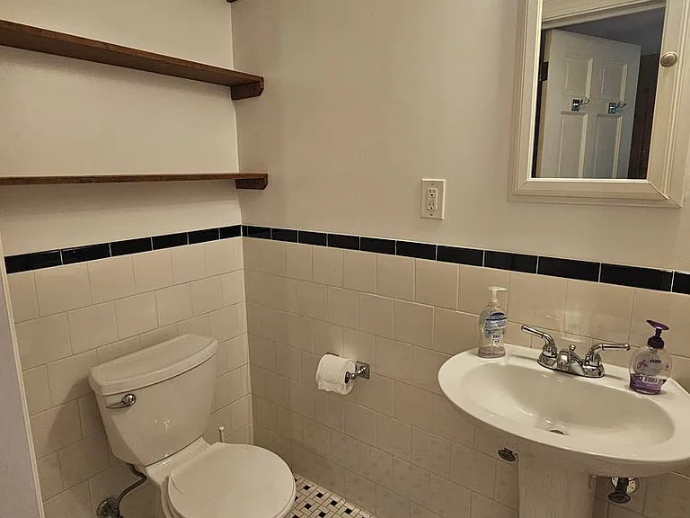 7440 Muirfield Rd — Photo 14