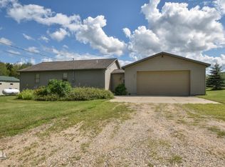 9655 E Kellyville Rd, Atlanta, MI 49709