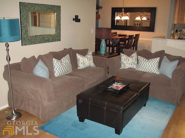 1st image of 1104 Countryside Ln